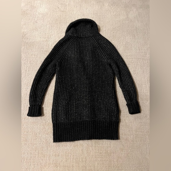 Banana Republic Charcoal and Black Knit Sweater women’s  size S - Picture 3 of 3